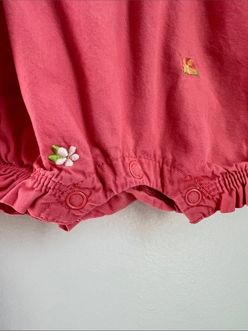 Gymboree | 100% Cotton Coral Baby Bubble Romper Bow Floral Embroidery Size 0-3M